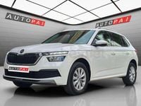 Usado Skoda Kamiq Style 110 CV (80 kW) 2021 Blanco SUV