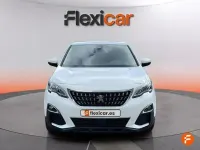 Usado Peugeot 3008 Active 130 CV (95 kW) 2019 Blanco SUV