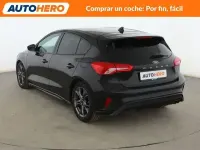 Usado Ford Focus ST-Line 125 CV (91 kW) 2019 Negro Berlina