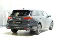 Usado Kia Ceed 120 CV (88 kW) 2024 Oscuro Utilitario