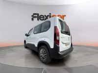 Usado Peugeot Rifter Allure 101 CV (74 kW) 2023 Blanco Monovolumen