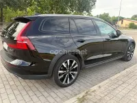 Usado Volvo V60 CC 190 CV (139 kW) 2020 Negro Familiar