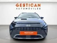 Usado Hyundai Bayon 101 CV (74 kW) 2022 Azul SUV