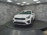 Usado Kia Niro 141 CV (103 kW) 2022 Blanco SUV
