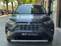 Usado Toyota RAV4 Hybrid Luxury 218 CV (160 kW) 2022 Gris / plata SUV