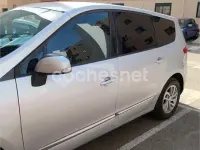 Usado Renault Grand Scénic III Dynamique 110 CV (80 kW) 2012 Gris / plata Monovolumen
