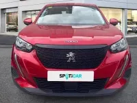 Usado Peugeot 2008 Style 102 CV (75 kW) 2021 Rojo SUV