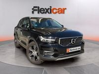 Usado Volvo XC40 Momentum 163 CV (119 kW) 2021 Negro SUV
