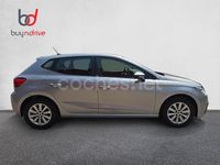 Usado Seat Ibiza Style Plus 110 CV (80 kW) 2022 Gris / plata Berlina