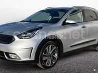 Usado Kia Niro 141 CV (103 kW) 2021 Gris / plata SUV