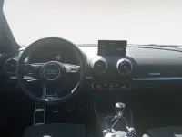 Usado Audi A3 116 CV (85 kW) 2019 Azul Berlina