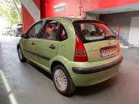 Usado Citroën C3 75 CV (55 kW) 2004 Verde Berlina