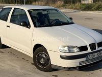 Usado Seat Ibiza Stella 60 CV (44 kW) 2000 Blanco Utilitario