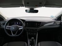 Usado VW Polo Life 95 CV (69 kW) 2024 Gris/plata Utilitario