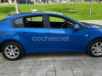 Usado Chevrolet Cruze LT 163 CV (119 kW) 2013 Azul Berlina