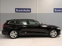 Usado Volvo V60 Momentum 197 CV (144 kW) 2021 Negro Familiar