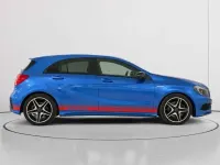 Usado Mercedes A220 AMG line 170 CV (125 kW) 2014 Azul Utilitario