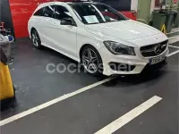 Usado Mercedes CLA220 Shooting Brake AMG line 177 CV (130 kW) 2016 Blanco Familiar