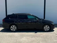Usado VW Golf VIII 115 CV (84 kW) 2022 Negro Familiar