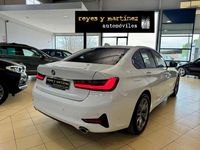 Usado BMW 318 Shadowline 150 CV (110 kW) 2022 Blanco Berlina