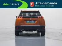 Usado Peugeot 2008 Allure 130 CV (95 kW) 2020 Naranja SUV