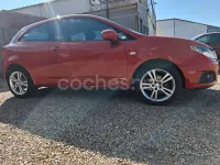 Usado Seat Ibiza SC Copa 85 CV (62 kW) 2011 Rojo Utilitario