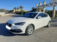 Usado Seat Leon Style 115 CV (84 kW) 2022 Blanco