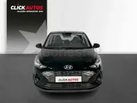 Usado Hyundai i10 67 CV (49 kW) 2024 Negro Utilitario