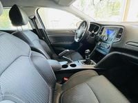 Usado Renault Mégane Cabriolet 90 CV (66 kW) 2018 Plata Descapotable