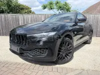 Usado Maserati Levante 275 CV (202 kW) 2018 Negro SUV