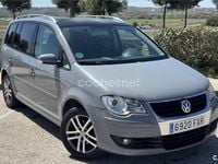 Usado VW Touran Highline 140 CV (102 kW) 2007 Gris / plata Monovolumen