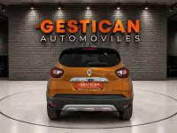 Usado Renault Captur LIMITED 131 CV (96 kW) 2020 Naranja SUV