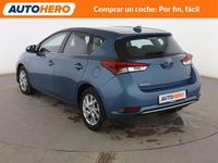 Usado Toyota Auris Hybrid Advance 136 CV (100 kW) 2017 Azul Berlina