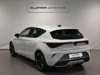 Usado Cupra Leon 150 CV (110 kW) 2025 Blanco