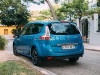 Usado Renault Scénic III Bose Edition 110 CV (80 kW) 2016 Azul Monovolumen