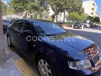 Usado Audi A4 150 CV (110 kW) 2003 Azul Familiar