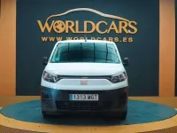 Usado Fiat Doblò 102 CV (75 kW) 2023 Blanco Monovolumen