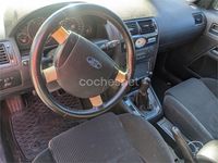Usado Ford Mondeo Trend 115 CV (84 kW) 2003 Azul Berlina