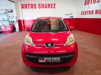 Usado Peugeot 107 68 CV (50 kW) 2007 Rojo Utilitario