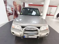 Usado Mitsubishi Montero 170 CV (125 kW) 2007 Beige SUV