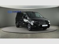 Usado Mercedes T180 116 CV (85 kW) 2024 Negro loparita metalizado Monovolumen