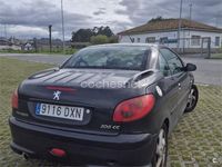 Usado Peugeot 206 CC 110 CV (80 kW) 2006 Negro Descapotable