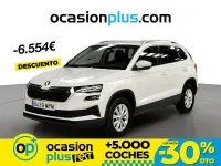 Usado Skoda Karoq Selection 115 CV (84 kW) 2024 Blanco SUV