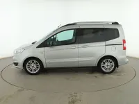 Usado Ford Tourneo Courier Titanium 95 CV (69 kW) 2017 Gris Monovolumen