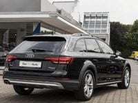 Usado Audi A4 Allroad 2018 Negro metalizado Familiar