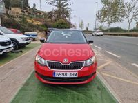 Usado Skoda Fabia Active 75 CV (55 kW) 2015 Granate Utilitario