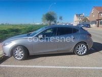 Usado Mazda 3 Luxury 150 CV (110 kW) 2014 Gris / plata Berlina