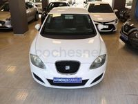 Usado Seat Leon Reference 105 CV (77 kW) 2010 Blanco Utilitario