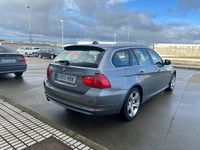 Usado BMW 320 184 CV (135 kW) 2011 Gris / plata Familiar