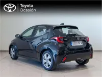 Usado Toyota Yaris Active 116 CV (85 kW) 2025 Utilitario